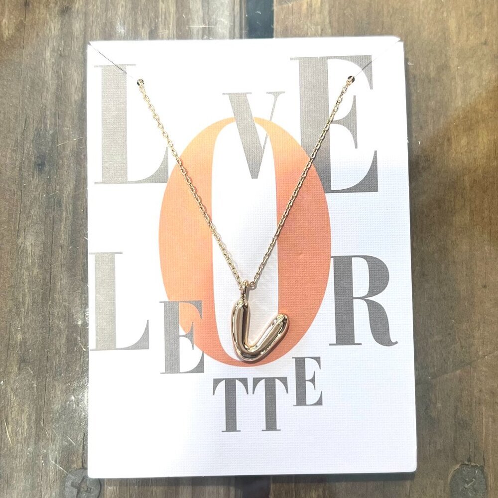 V BUBBLE LETTER NECKLACE